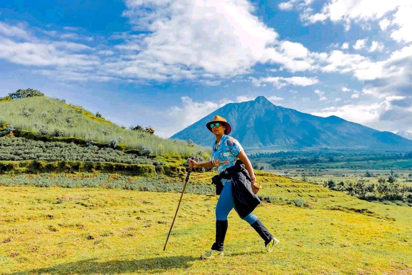 Under Volcanoes View Guest House Nyarugina Exterior foto